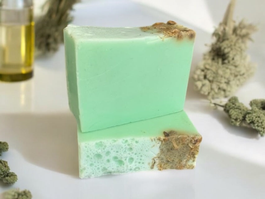 G.E.M Green Eyed Monster Bar